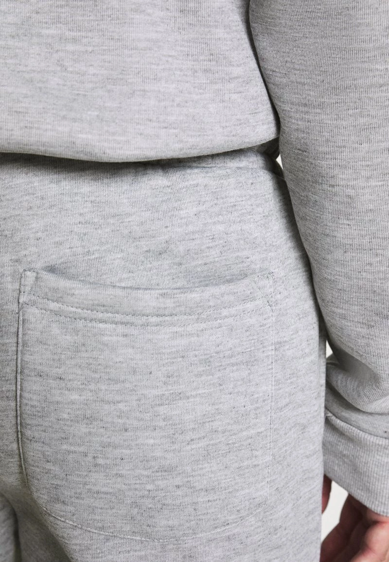 Para estrenar 🤩 Brave Soul TYRELLC - Pantalones Deportivos - Grey Marl/ Jet Black, Hombre ⭐ - Imagen 4