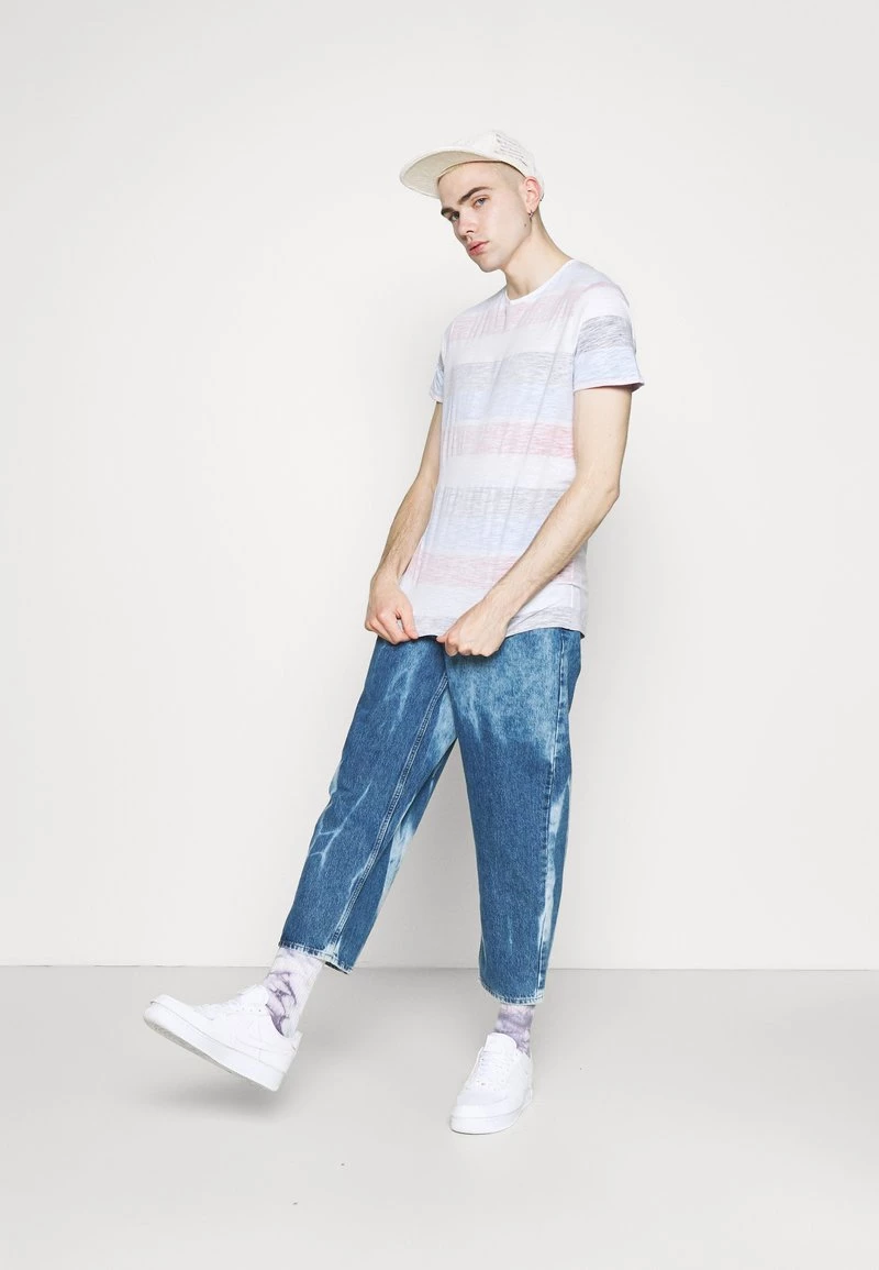 Mejor trato 👏 Brave Soul RANGE - Camiseta Estampada - Optic White/rich Navy/red/turquoise, Hombre 🧨 - Imagen 2