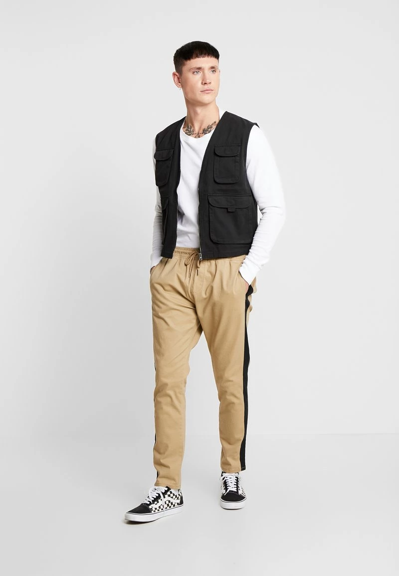 10 mejores ✔️ Brave Soul ZIPPED VEST - Chaleco - Black, Hombre 🤩 - Imagen 2