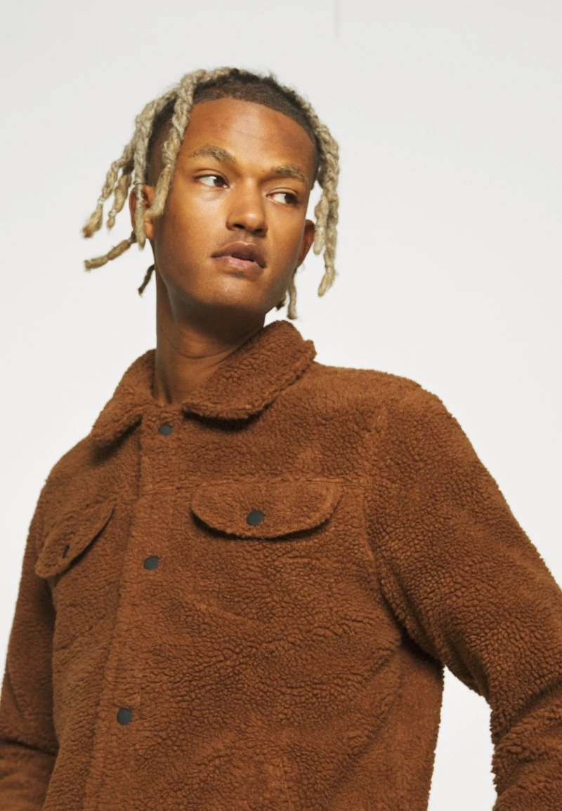 Descuento 💯 Brave Soul TED - Forro Polar - Tan Borg, Hombre ❤️ - Imagen 5